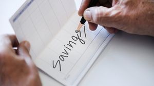 നികുതി ഇളവുകളോടെ പരമാവധി റിട്ടേൺസ്; മുതിർന്ന പൗരന്മാർക്ക് ഏറെ ഗുണകരമാകുന്ന മൂന്ന് പദ്ധതികൾ