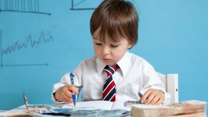 മൂച്വൽ ഫണ്ടിൽ നിക്ഷേപിക്കാം: കുട്ടിക്ക് 18 വയസ് പൂർത്തിയാകുമ്പോൾ 1 കോടി വരെ നേടാം