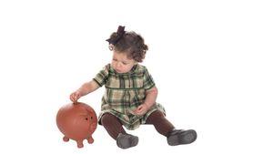 കുട്ടികളുടെ ഭാവി ഭദ്രമാക്കാം; ഈ അഞ്ച് നിക്ഷേപ രീതികളിൽ ഏതെങ്കിലും ഒന്നിലൂടെ