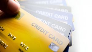 ക്രെഡിറ്റ് കാർഡ് ഉപയോഗിക്കുമ്പോൾ ഈ തെറ്റുകൾ ഒഴിവാക്കാം; നേട്ടങ്ങളേറെ…