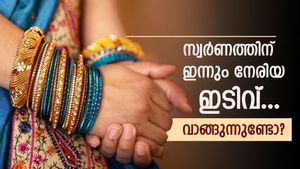 റെക്കോർഡ് ഉയരത്തിൽ നിന്ന് വീഴുന്നു: സ്വർണ വില ഇന്നും കുറഞ്ഞു, രാജ്യാന്തര വിപണിയും താഴേക്ക്