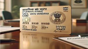 വയോജനങ്ങൾക്ക് സൗജന്യ ആരോഗ്യ പരിരക്ഷയുമായി ആയുഷ്മാൻ വയ വന്ദന കാർഡ്: എങ്ങനെ അപേക്ഷിക്കാം?