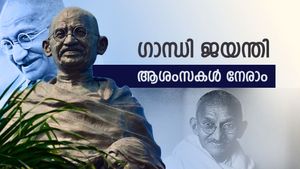 Gandhi Jayanti Malayalam Wishes: ഗാന്ധി ജയന്തി ആശംസകൾ: പ്രിയപ്പെട്ടവരുമായി ആഘോഷിക്കാം, ആശംസിക്കാം