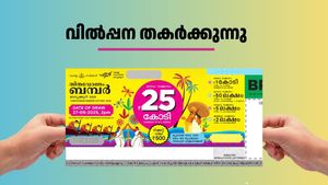 ഓണം ബമ്പർ 2025: അവസാന മണിക്കൂറുകളിൽ വിൽപന റെക്കോർഡിലേക്ക്; പാലക്കാടും തൃശൂരും മുന്നിൽ