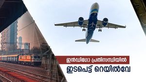 ഇൻഡി​ഗോ പ്രതിസന്ധിയിൽ കൈത്താങ്ങായി ഇന്ത്യൻ റെയിൽവേ! യാത്രക്കാർക്കായി 116 അധിക കോച്ചുകൾ വിന്യസിച്ചു