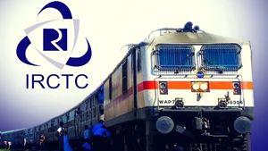 മൊബൈൽ കൈയിലെടുക്കൂ! തത്കാൽ ടിക്കറ്റ് ബുക്ക് ചെയ്യാൻ ഒടിപി നിർബന്ധം; റെയിൽവേയുടെ പുതിയ നിയമം