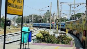 ബെംഗളൂരു മലയാളികളുടെ ശ്രദ്ധയ്ക്ക്; കന്റോണ്‍മെന്റ് സ്‌റ്റേഷനില്‍ ട്രെയ്‌നുകള്‍ വഴി തിരിച്ചുവിടുന്നു