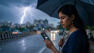 ബംഗളൂരു മഴ: നഗരത്തെ കാത്തിരിക്കുന്നത് വലിയ ഗതാഗതക്കുരുക്കോ?