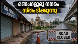 ബെംഗളൂരു സ്തംഭിക്കുന്നു; തെരുവോര കച്ചവടക്കാരുടെ പണിമുടക്ക് നഗരജീവിതത്തെ ബാധിക്കുന്നു