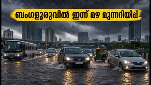 ബംഗളൂരുവിൽ ഇന്ന് മഴ മുന്നറിയിപ്പ്; ട്രാഫിക് ബ്ലോക്കിൽ കുടുങ്ങാതിരിക്കാൻ ഈ മുൻകരുതലുകൾ എടുക്കൂ