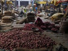 இந்தியாவின் பொருளாதார வளர்ச்சி 6%..5%க்கு கீழேதான் இருக்குமாம்...