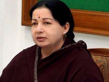 வெளிச்சந்தையிலும் விரைவில் ரூ. 20க்கு 1 கிலோ அரிசி.. ஜெ. அறிவிப்பு