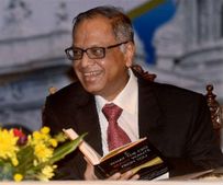 மீண்டும் நாராயண மூர்த்தி: எதிர்கால செயல்திறனை பற்றி கடந்த கால வரலாற்றில் ஒரு அறிகுறியும் இல்ல