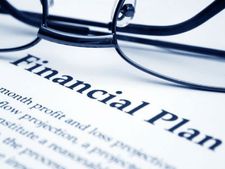 குழந்தையை எதிர்பார்க்கும் பெற்றோர்களுக்கான நிதித்  திட்டம்!!