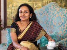  இந்திய தொழில்துறையில் சக்தி வாய்ந்த பெண்கள்!! 