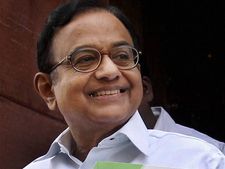 பணவீக்கம் 5 சதவீதமாக குறைந்தது!! நிதியமைச்சர் மகிழ்ச்சி..