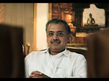 ஆசியாவின் டாப் 10 பணக்காரர்கள் பட்டியலில் ஒரே ஒரு இந்தியர்!!