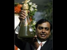 2015ஆம் ஆண்டின் முதல் காலாண்டில் ரூ.5,649 கோடி லாபம்.. ரிலையன்ஸ்