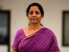 Nirmala sitharaman எட்டி உதைக்க வேண்டிய ஏழு சவால்கள்..! கேட்கவே ரொம்ப கஷ்டமா இருக்கே..!