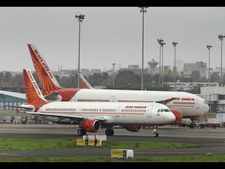 முக்கிய வழித்தடத்தில் விமான சேவையை ரத்து!! செலவீன குறைப்பில் இறங்கிய ஏர் இந்தியா..