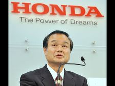 ஹோண்டா நிறுவனத்தின் சிஇஓ திடீர் பதவி விலகல்!!