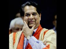 பிரிக்ஸ் வங்கியின் முதல் தலைவரானார் கே.வி.காமத்!
