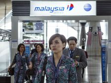 6,000 பணியாளர்களை வீட்டிற்கு அனுப்பிய மலேசிய ஏர்லைன்ஸ்.. புதிய சிஇஓ-வின் அதிரடி முடிவு!!