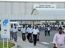 3,000 ஊழியர்களைப் பணிநீக்கம் செய்யும் ரெனால்ட்-நிசான்!