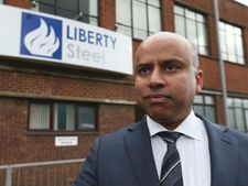 டாடா ஸ்டீல் தொழிற்சாலையின் 4,000 ஊழியர்களைக் காப்பாற்றிய பிரிட்டன் தொழிலதிபர்..!