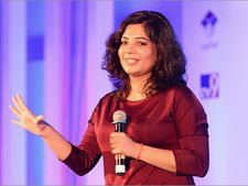 யுவர்ஸ்டோரி நிறுவனத்தின் தலைவர்: ஷாரதா ஷர்மா 