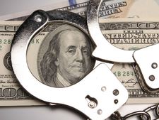 உஷார்! நீங்கள் இப்படியும் ஏமாற்றப்படலாம்.. நிதி மோசடிகளில் இருந்து தப்பிக்க எளிமையான 6 வழிகள்..!