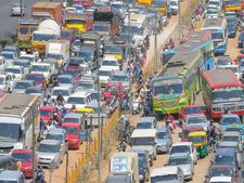 பெங்களூரு டிராப்பிக்கிற்கு தீர்வு சொன்னால் ரூ. 2 லட்சம் பரிசு..! 