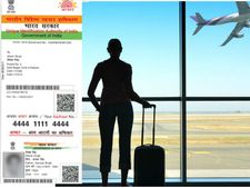 இந்தியாவில் வருமான வரி தாக்கல் செய்ய என்ஆர்ஐ-க்கு ஆதார் கார்டு கட்டாயம் வேண்டுமா? 