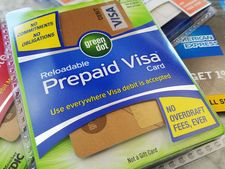 ப்ரீபெய்ட் கார்டுகள் என்பது என்ன? இந்த கார்டுகளை பயன்படுத்துவதில் உள்ள பிரச்சனைகள் என்ன?