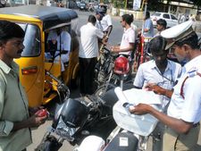 5 மாதத்தில் ரூ.10.4 கோடி.. டிராபிக் போலீஸ் செம வசூல்..!