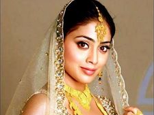 சென்னையில் இன்று தங்கம் விலை சவரனுக்கு 40 ரூபாய் உயர்ந்தது..! 