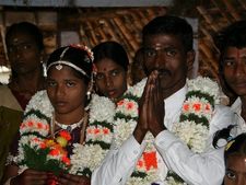 மூவலூர் இராமாமிர்தம் அம்மையார் நினைவு‘திருமண உதவி திட்டம்’-க்கு விண்ணப்பிப்பது எப்படி? 