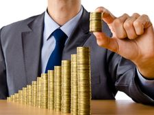 பணத்தை எப்போது சேமிக்க வேண்டும்? எப்போது முதலீடு செய்ய வேண்டும்? 