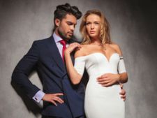 பெண்களுடன் போட்டிபோடும் ஆண்களின் ஆடை நிறுவனங்கள்..!