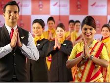 தனியார் மயமாக்கப்படும் ஏர் இந்தியா: 29,000 ஊழியர்களின் நிலை என்ன? 