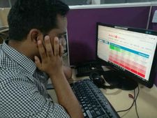 பங்கு சந்தையில் முதலீடு செய்வோருக்கு பட்ஜெட்டில் காத்திருக்கும் அதிர்ச்சி..! 