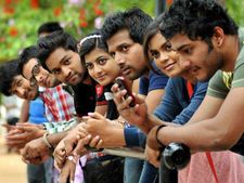 தற்கால இளைஞர்கள் சந்திக்கும் 5 முக்கிய நிதி பிரச்சனைகள் 