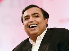 ஒரு நாளுக்கு 105 கோடி லாபமாம்.. மகிழ்ச்சியின் உச்சத்தில் முகேஷ் அம்பானி..!