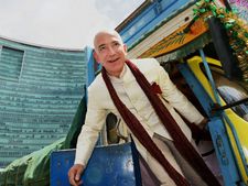 ஏழைகளுக்கு உதவ முன் வந்த உலகின் முதல் பணக்காரர்! 