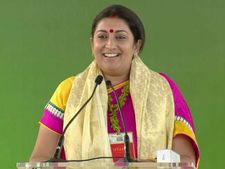 கைவினைத் துறையில் திறன் மேம்பாடு அவசியம்: ஸ்மிர்தி இரானி 