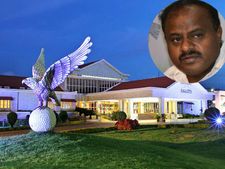 கூவத்தூர் vs கர்நாடகா ‘ஈகல்டன் ரிசார்ட்’ குமாரசாமி கூட்டணி எவ்வளவு செலவு செய்யப்போகிறது? 