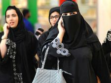 சுதந்திர காற்றை உணரும் சவுதி பெண்கள் கையில் 90 பில்லியன் டாலர்! 