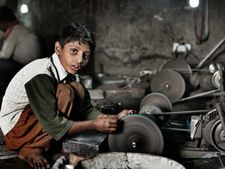 குழந்தைகளைத் தொழிலாளர் பிரச்சனை மிக மோசமாக இருக்கும் 5 நாடுகள் 