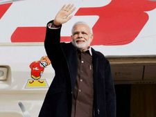 நிற்க நேரமில்லாமல் பறந்த மோடியின் விமானம்..1484 கோடி ரூபாய் செலவு.. அதிர வைத்த பிரதமர்! 