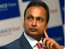 ஆச்சர்யப்படுத்திய அம்பானி - என்னால ஒரு லட்சம் கோடி ரூபா கடனை தாங்க முடியல, என் சொத்த எடுத்துக்குங்க!